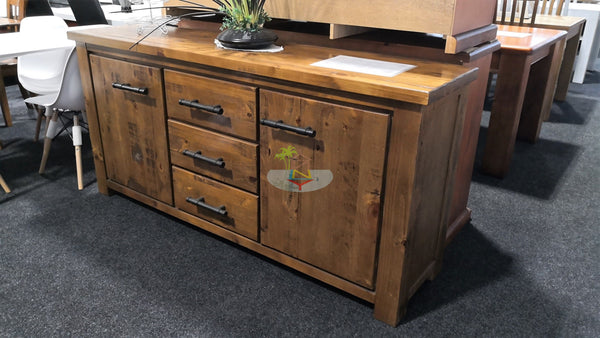 Woodgate# NZ Pine Rustic Buffet